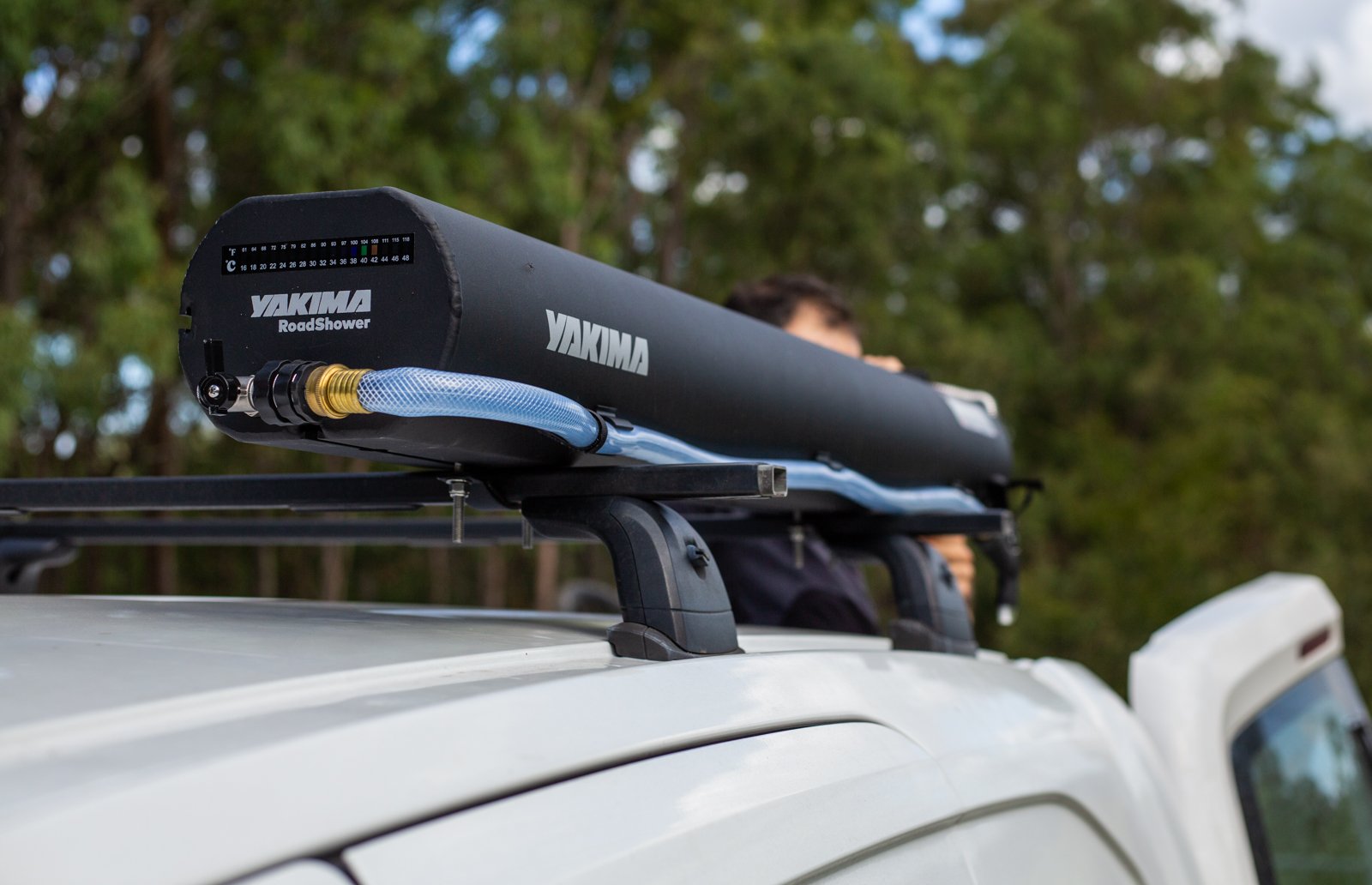 Yakima RoadShower: Portable Pressurized Water for Road Trips & Outdoor Adventures Helmets 164