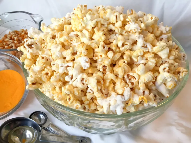 How Can I Make Movie Theater Popcorn at Home: Proven 7-Step Guide